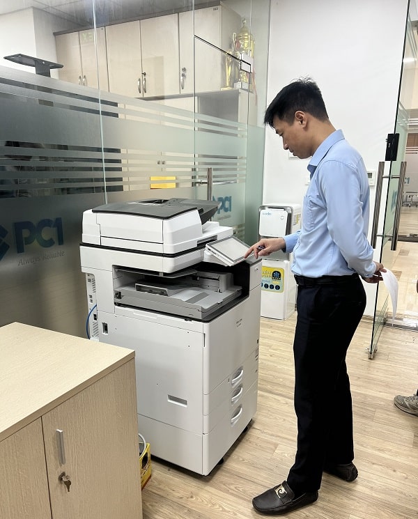 cho thuê máy photocopy màu Ricoh OM C4500